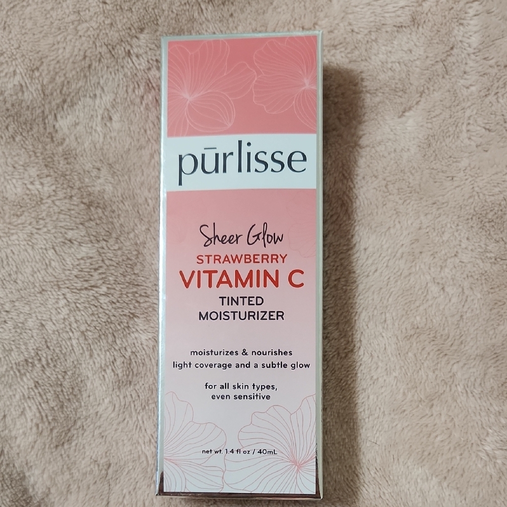 Purlisse Strawberry Vitamin C Tinted Moisturizer
